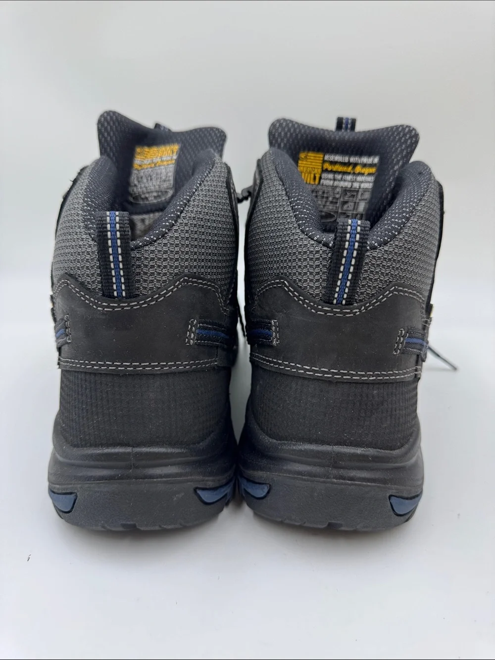Keen Men's Braddock Black and Gray Waterproof Hiking Boots